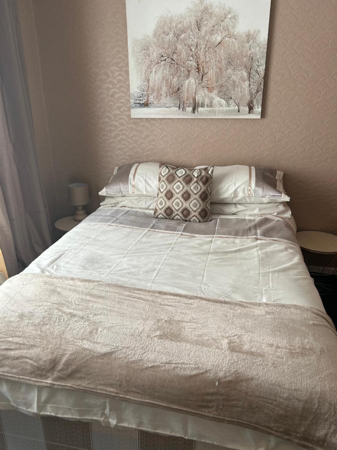 Village Rooms Marton-in-Cleveland エクステリア 写真